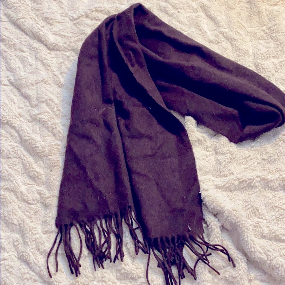 Wool scarf